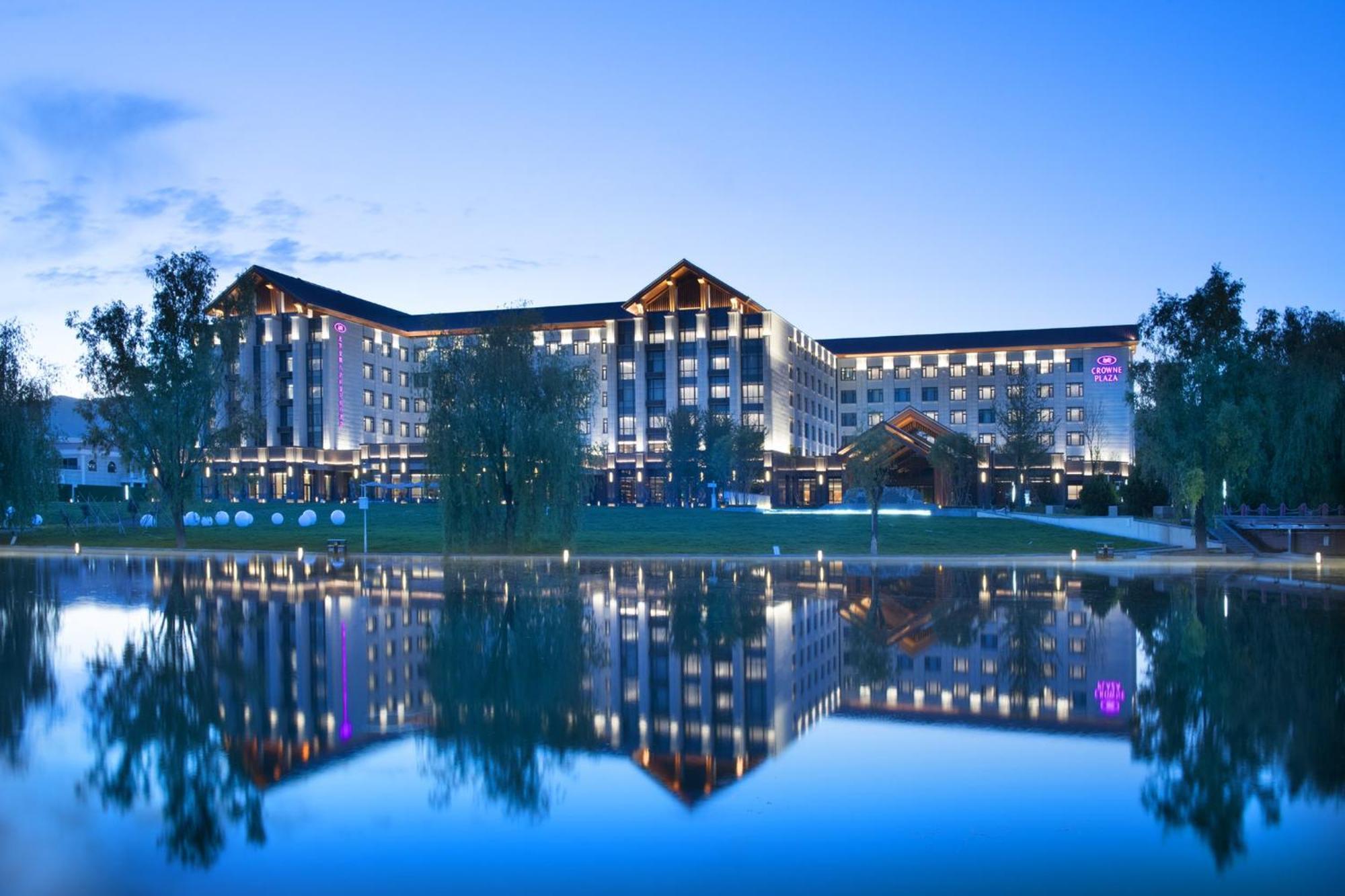 Отель Crowne Plaza Beijing Badaling By Ihg Yanqing Экстерьер фото